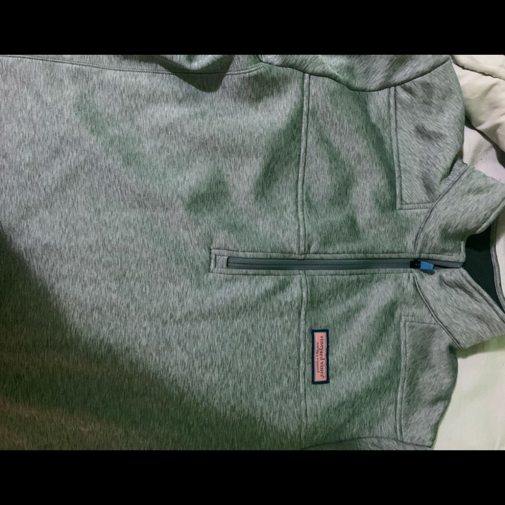 vineyard vines sweater